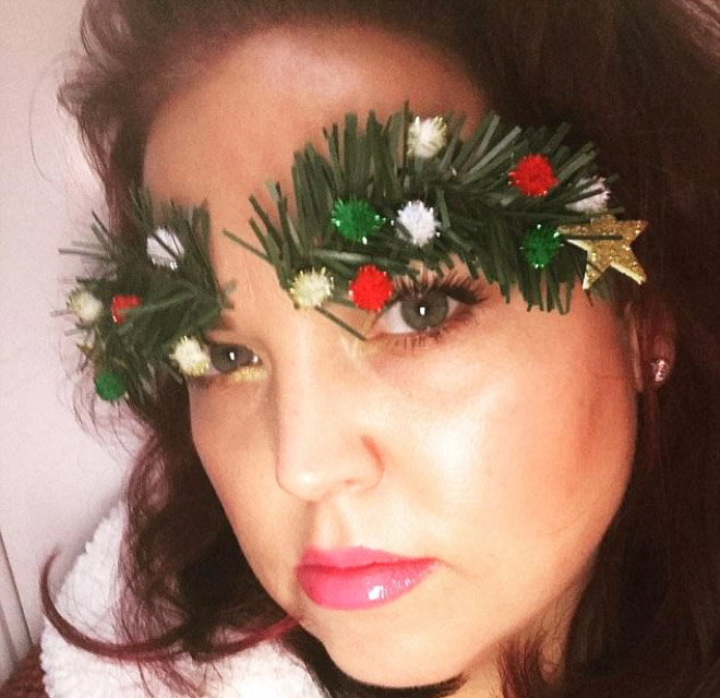 Christmas tree eyebrows.