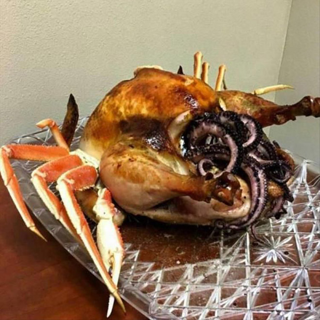 Happy Thanksgiving and enjoy some Cthulhu turkey!