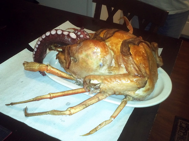 Happy Thanksgiving and enjoy some Cthulhu turkey!