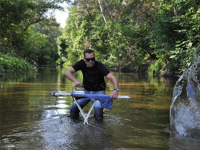 Extreme ironing.